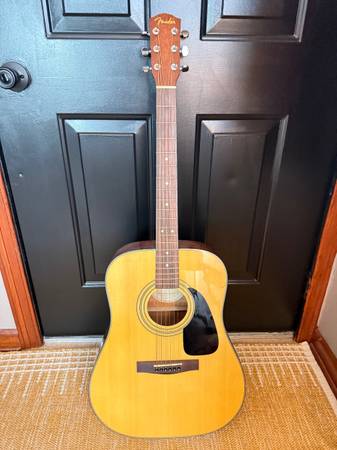 Fender Acoustic DG-8 Nat Like New+Extras 1