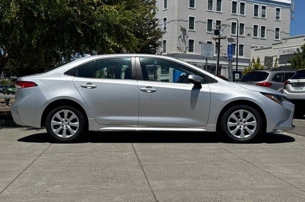 2023 Toyota Corolla Classic Silver Metallic Call Today! - $16991.00 (berkeley)63442352789123122