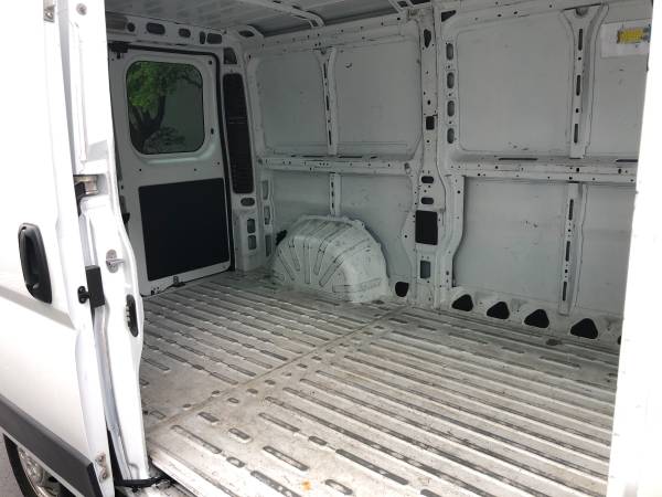 2019 RAM PROMASTER 1500 - Photo 9