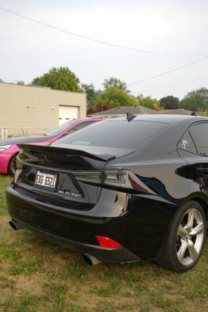 Lexus IS350 - $16.000 (Lincoln Park)63470238132225124