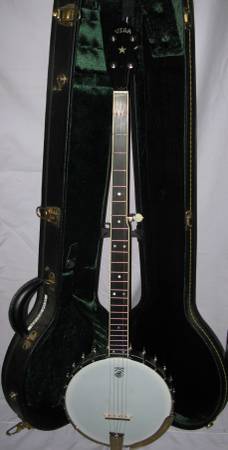 Deering Vega Long Neck 5 string banjo 1