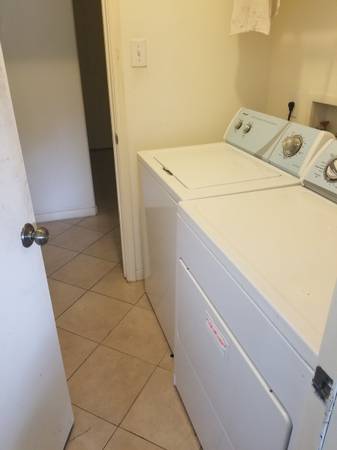 $650 Room 4Rent/se renta/Cypress/NW/77433/proffesionals/students (NW Houston/HW6/Barker Cypress/Towne Lake/Lone Star College/S)63924171354883124