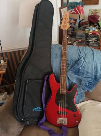 Elec bass 1