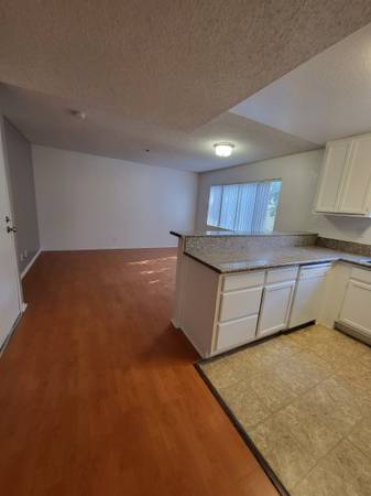 $1,750 / 1br - ¡Todo lo que deseas y MÁS! (Los Ángeles)63701148957185123
