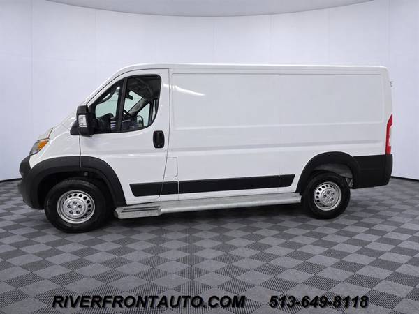 2025 RAM ProMaster 2500 - Photo 2