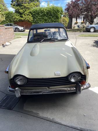 1968 Triumph TR250 – Guardado en garaje desde los años 90, completo y en buen estado - $25,000 (Seattle)63469774049283124