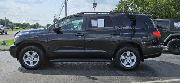 2014 Toyota Sequoia 4WD 5.7L FFV SR5 (Natl) - $16,500 (1634 NW Broad St Murfreesboro, TN 37129)63621532113153123