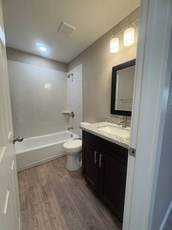 $1,570 / 1br - 613ft2 - 1 Bedroom / 1 Bathroom MOVE IN READY! Only $1,570 (Turlock)63970159041411123