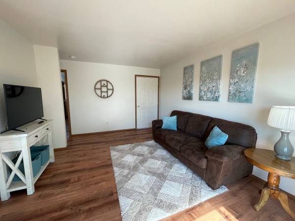 $1,500 / 1br - 550ft2 - Apartamento amueblado en Omak (Omak)63861424965763121
