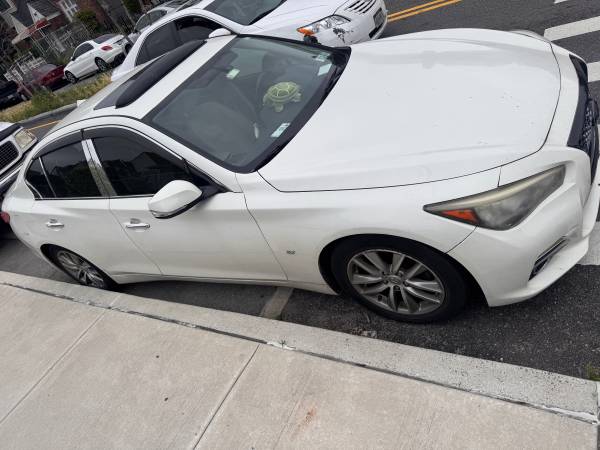 White Infiniti Q50s - $9,100 (Jamaica)63614439961217122