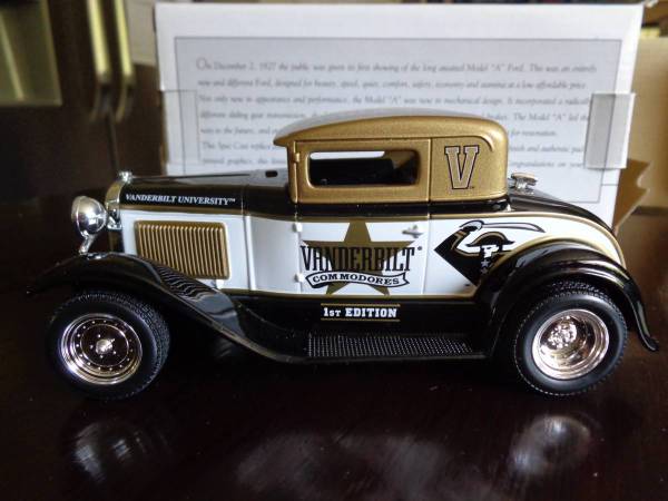 MODEL A FORD CHOPPED COUPE STREET ROD VANDERBILT COMMODORES LTD ED 1/2 1