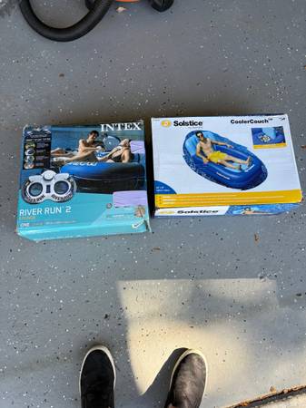 Pool/river/lake floats 1