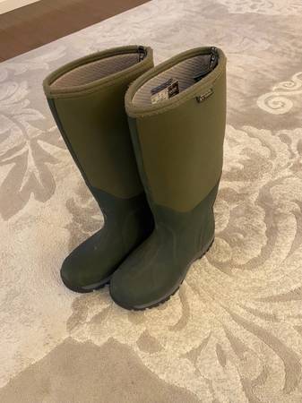 Bogs neoprene waterproof knee boots 1