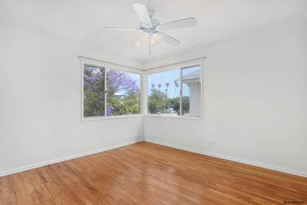 $3,850 / 2br - 820ft2 - Newly Renovated 2+1 in Santa Monica + Pet-Friendly + Refrigerator (Santa Monica/Brentwood Adjacent)63701092965379120