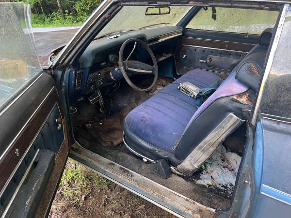 1969 Chevy caprice e impala - $5,50063621460409985124