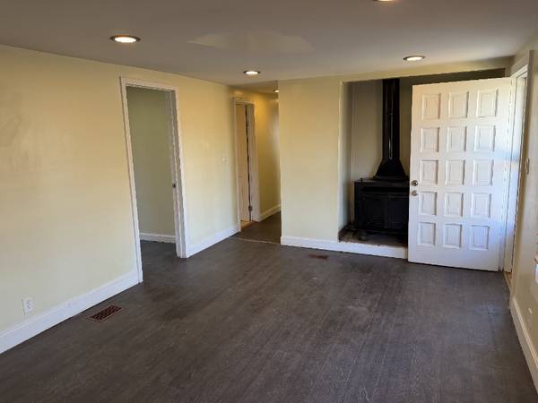 House for rent in Stockbridge, GA - COUNTRY LIVING 1