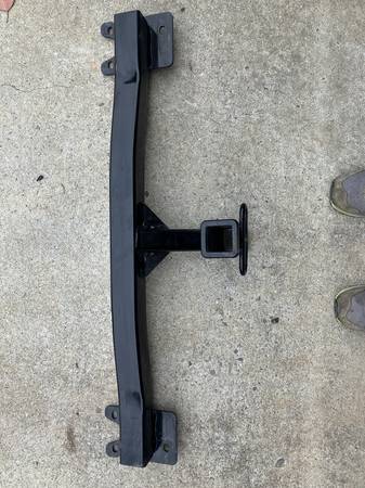 volvo trailer tow hitch 1