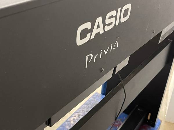 casio privia px750 digital piano - musical instruments - by owner