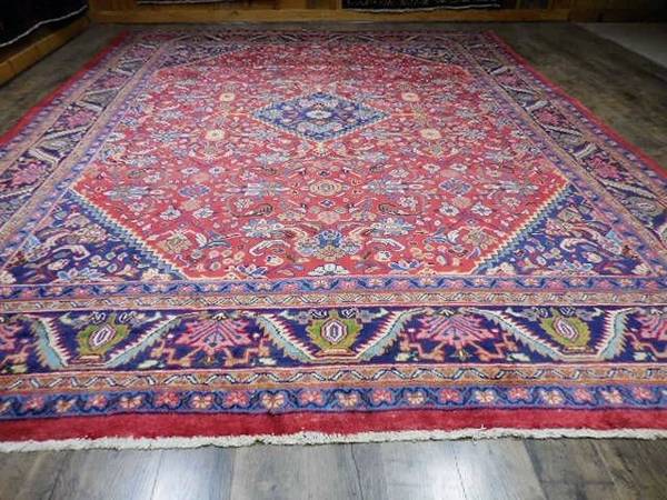 10'X13' Authentic Persian handmade wool rug 1