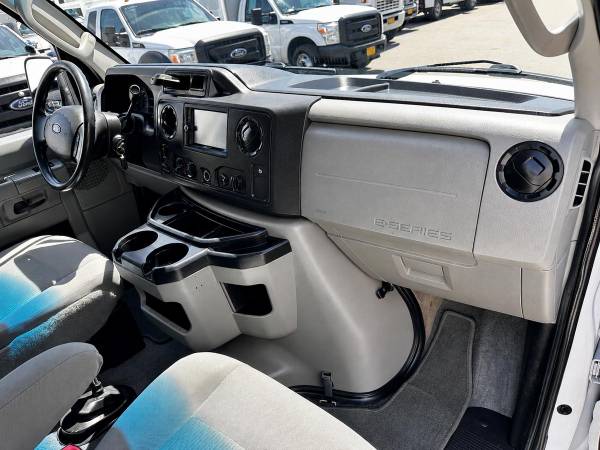 2014 Ford Econoline E-350 4x4 - Photo 13