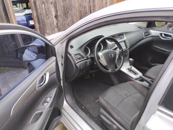 2014 Nissan Sentra SR  118K - $5,100 (concord / pleasant hill / martinez)63613294975747121