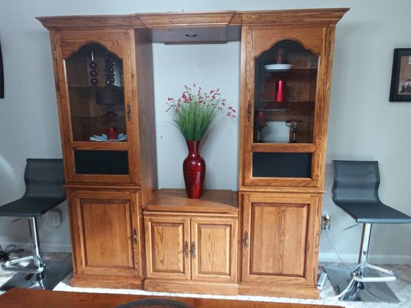 Wall Unit 1
