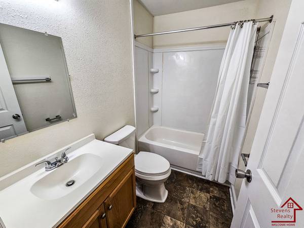 $589 / 2br - $200 Off first months rent!! Embrace Your Ideal Home (McMinnville)63924809740290124