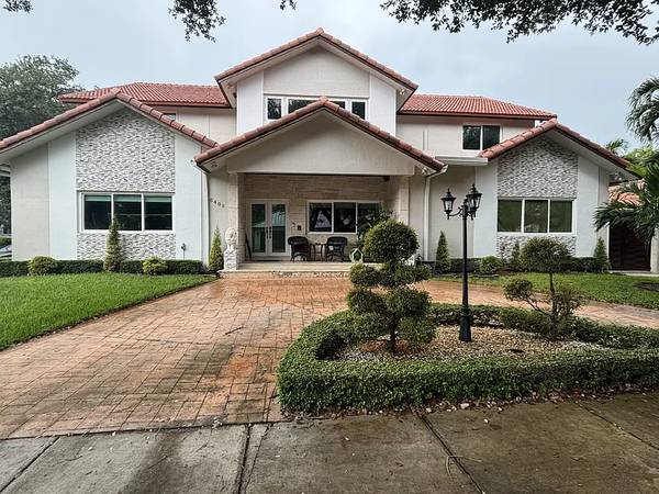 2 Bedroom appartment for lease in Miami Lake 1