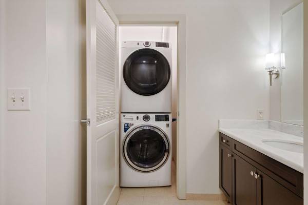 $2,750 / 1br - 660ft2 - Belleza Preservada, Vida Exclusiva: Apartamentos Históricos en Seattle (Downtown Seattle)63852579030273122