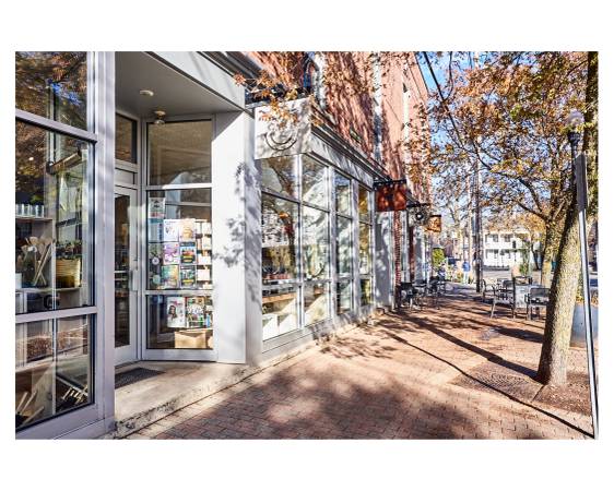$650 / 2000ft2 - Studio Kittery - Private Offices, Coworking, Community - October 1st (Kittery, Maine)63931920573059123
