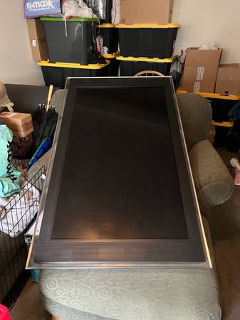 Free flatscreen tv, works fine 1