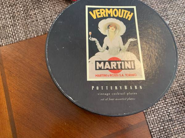 7pc+box Pottery barn Vintage Poster Dinner set 1