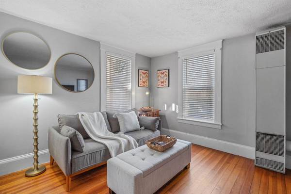 $1,300 / 1br - 700ft2 - Flexible Lease Terms Available Less Than The Typical 12 Months.63931658362499121