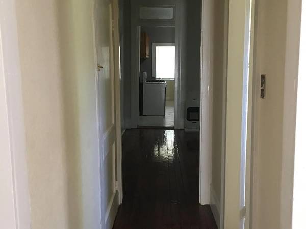 $1,200 / 1br - 1100ft2 - One side Mid-City shotgun double, 1 bedroom, 1 bath, furnished kitchen (New Orleans)63792041387907124