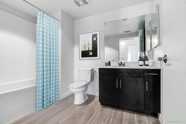 $2,425 / 1br - 603ft2 - Charming 1 Bedroom 1 Bath in Ventura, Pet-Friendly, Central A/C (Ventura)63668271076867123
