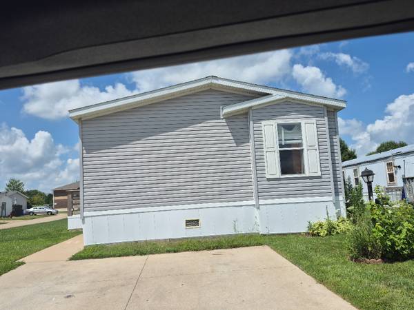 $1600.00 / 4br - 1632ft2 - FOR SALE $99,900 A GREAT DEAL!63928148448258121