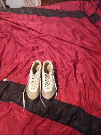 Like new Nike air dhoes 1