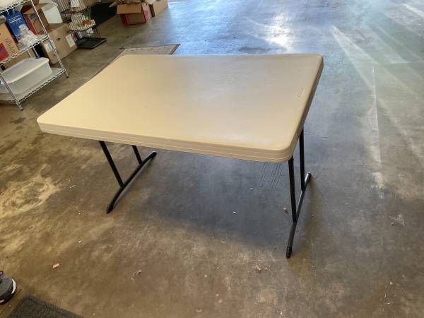 Folding Table 1