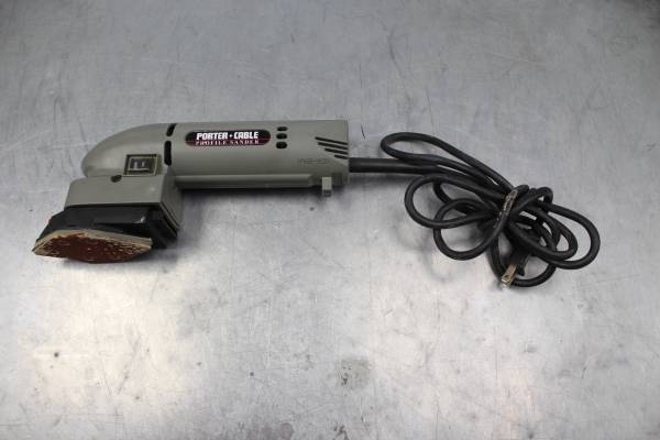 PRE-OWNED PORTER CABLE 444 PROFILE SANDER 1