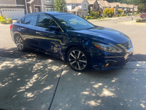 2016 Nissan Ultima S Low Miles Clean title - $4,50063617215666689122