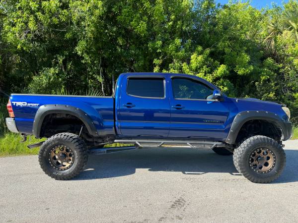 2014 TOYOTA TACOMA PRE-RUNNER 4.0L V6 4WD* CREW CAB* CLEAN FL TITLE* - $19,400 (PORT ST. LUCIE, FL (772) 212-3005)63469603693955123