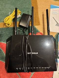 Netgear Nighthawk AC1900 Smart Wifi Router 1