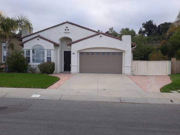 $2,200 / 3br - 2115ft2 - A gorgeous 3 bedrooms, 2.5 bathroom, move in ready. (605 Corte Sol, Camarillo, CA)63800474285059120