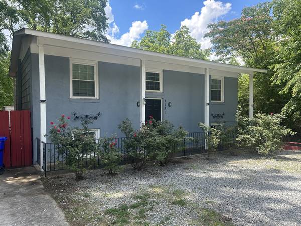 $900.00 / 2br - Amueblado Hermosamente En Bedford63843420833667120