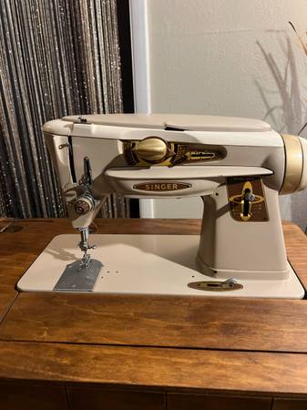 1961 singer sewing machine 1