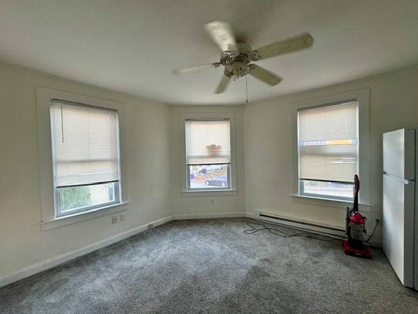 $700 Commercial Space Avail. Downtown Rockland (Rockland)63699333608577122