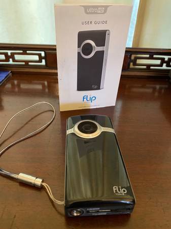 Flip video recorder 1