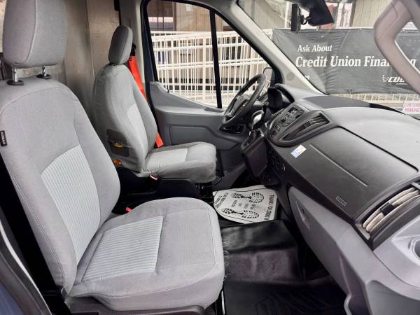 2019 Ford Transit 250 Van - Photo 13