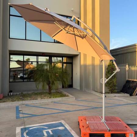 2 diameter 10 patio umbrella Domi 10'x10' Cantilever Umbrella, Aluminum Windproof Outdoor with 360Rotation, Square Offset Sun Shade Umbrella for Outside Deck Backyard Garden Pool, Gray : Patio, Lawn & Garden as 33 solar Mondawe 10 ft Outdoor Cantilever
