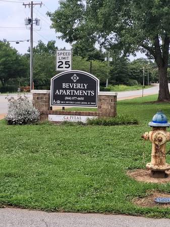 $1,000 / 2br - Apartamentos de 1, 2, 3 y 4 habitaciones disponibles en Beverly Apartments. (Greer SC)63661255638785122